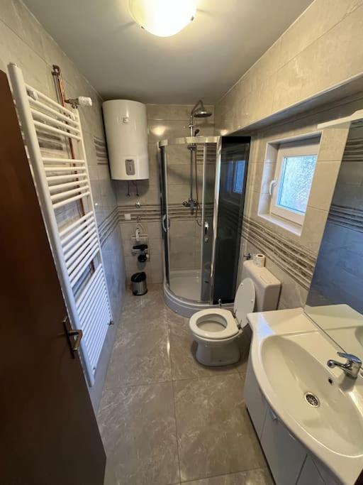 Room In Otocac Helena Экстерьер фото